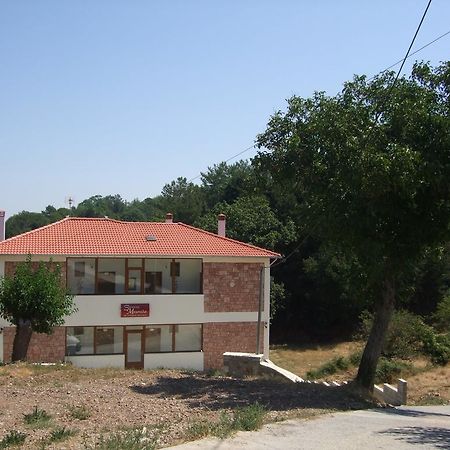 Vlakhokeraséa Bistola Guesthouse מראה חיצוני תמונה
