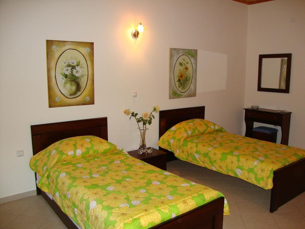 Vlakhokeraséa Bistola Guesthouse מראה חיצוני תמונה
