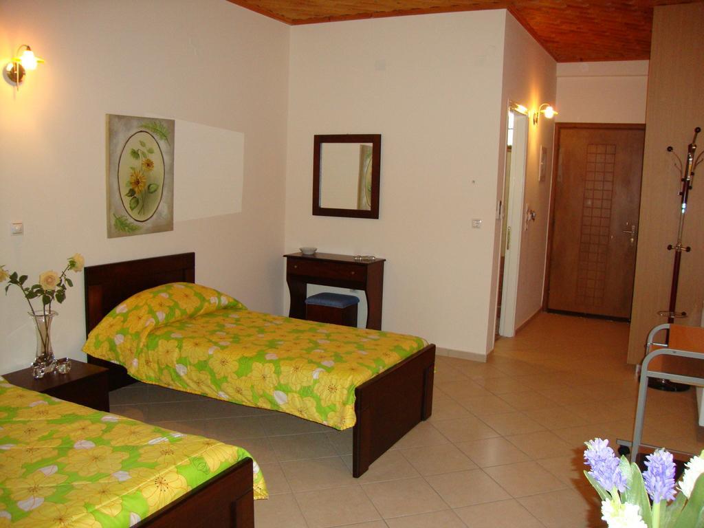 Vlakhokeraséa Bistola Guesthouse מראה חיצוני תמונה