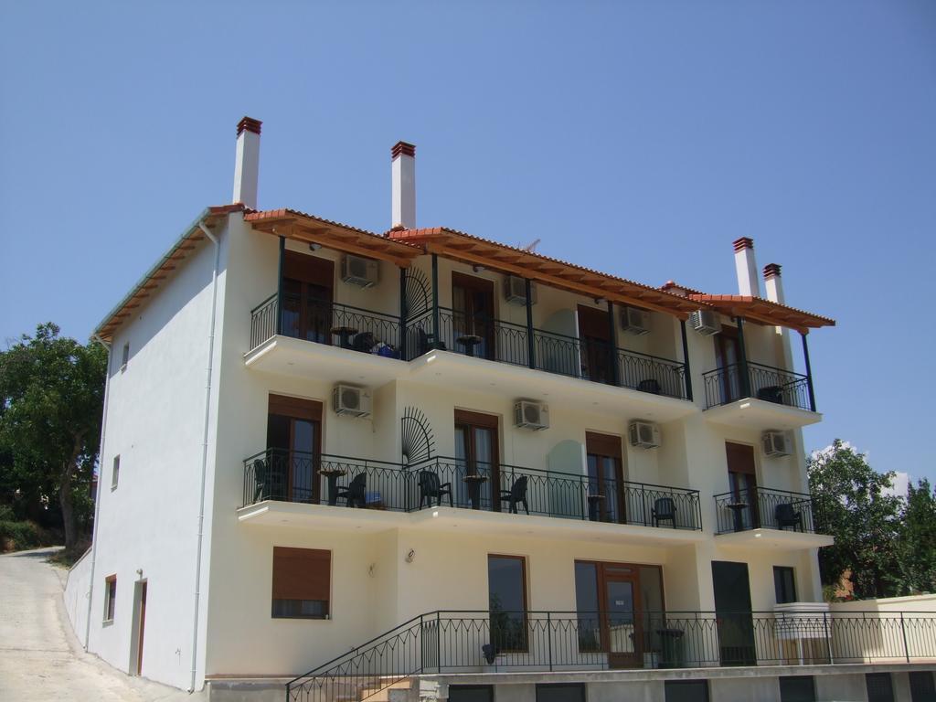 Vlakhokeraséa Bistola Guesthouse מראה חיצוני תמונה